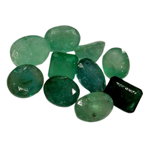 Emerald/Panna Gemstone - Medium 1 Quality